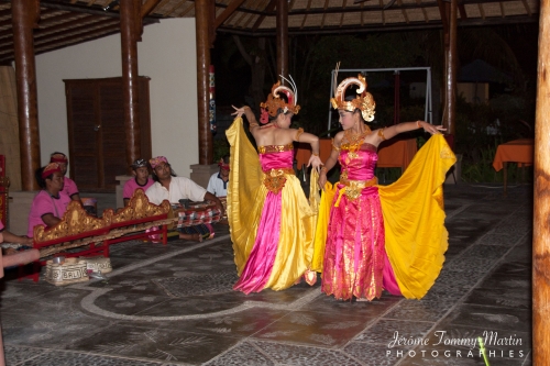Danse Legong à Lovina